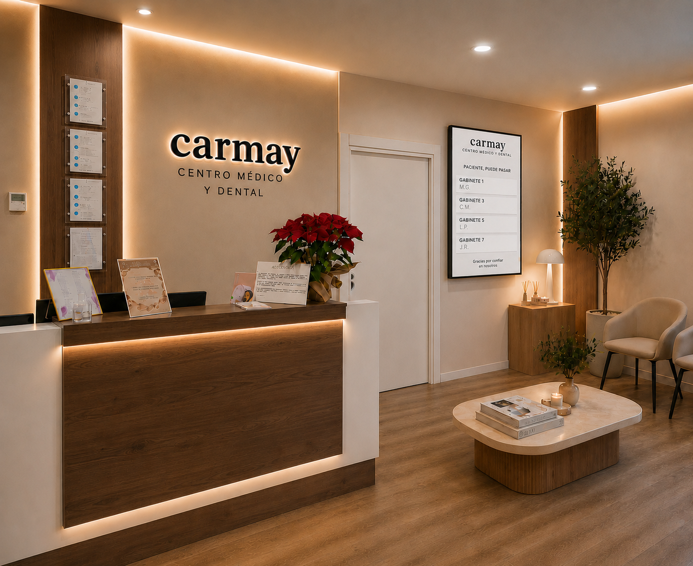 Recepción de CARMAY Centro Médico y Dental tras la reforma